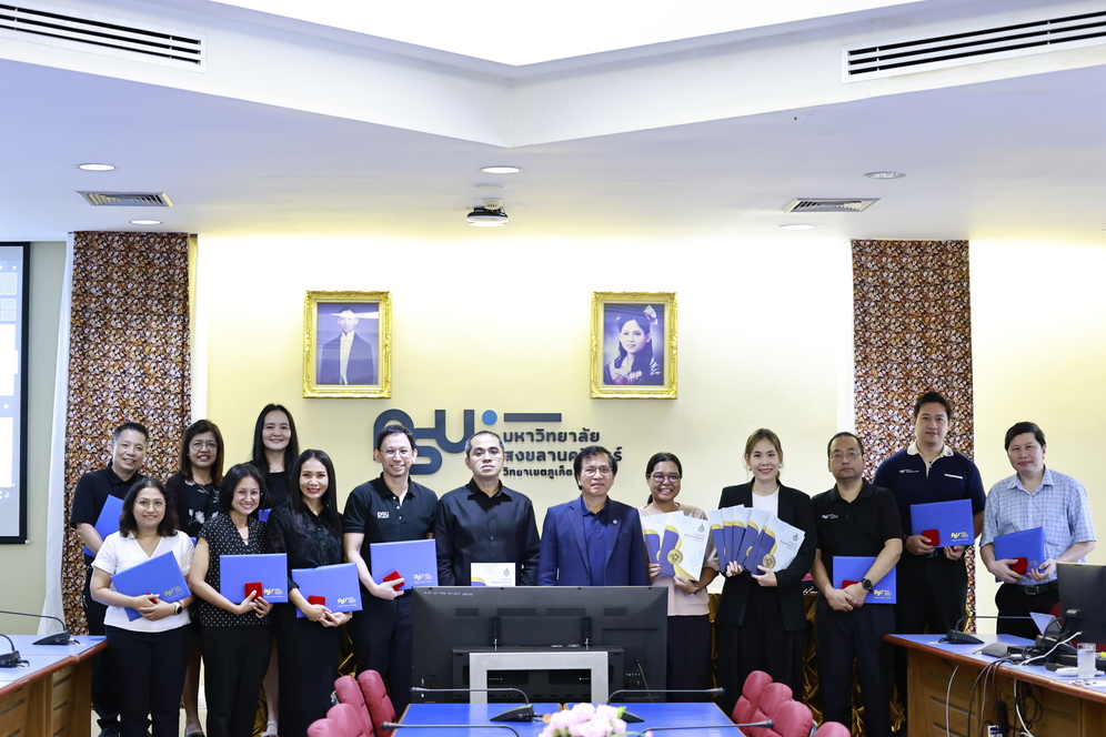 ม.อ. ภูเก็ต ร่วมแสดงความยินดีบุคลากรรับเครื่องหมายเชิดชูเกียรติคุณและรางวัลนักวิจัยดีเด่นคณะ/วิทยาลัย และผลงานวิจัยได้รับรางวัลระดับชาติ ประจำปี 2568