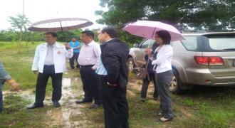 คณะผู้บริหาร ม.อ.สุราษฯ ดูพื้นที่ เพื่อรองรับการขยายงานมหาวิทยาลัย ฯ