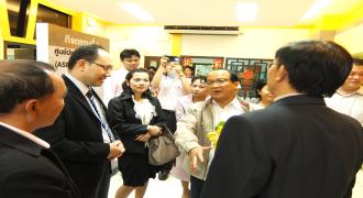 รองหัวหน้าผู้ตรวจราชการสำนักนายกรัฐมนตรี เยี่ยมชมการดำเนินงานโครงการความร่วมมือเตรียมความพร้อมขยายโอกาสเยาวชนสู่ประชาคมอาเซียน  