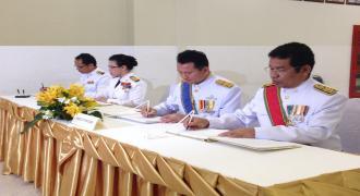 5 ธันวามหาราช ประจำปี 2556 ม.อ.สุราษฎร์ธานี เข้าร่วมพิธีลงนามถวายพระพรและพิธีถือสัตย์ปฏิญาณการเป็นข้าราชการที่ดี 