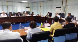 ประชุมกรรมการสภาวิทยาเขตสุราษฎร์ธานี ครั้งที่ 7 (4/2557)