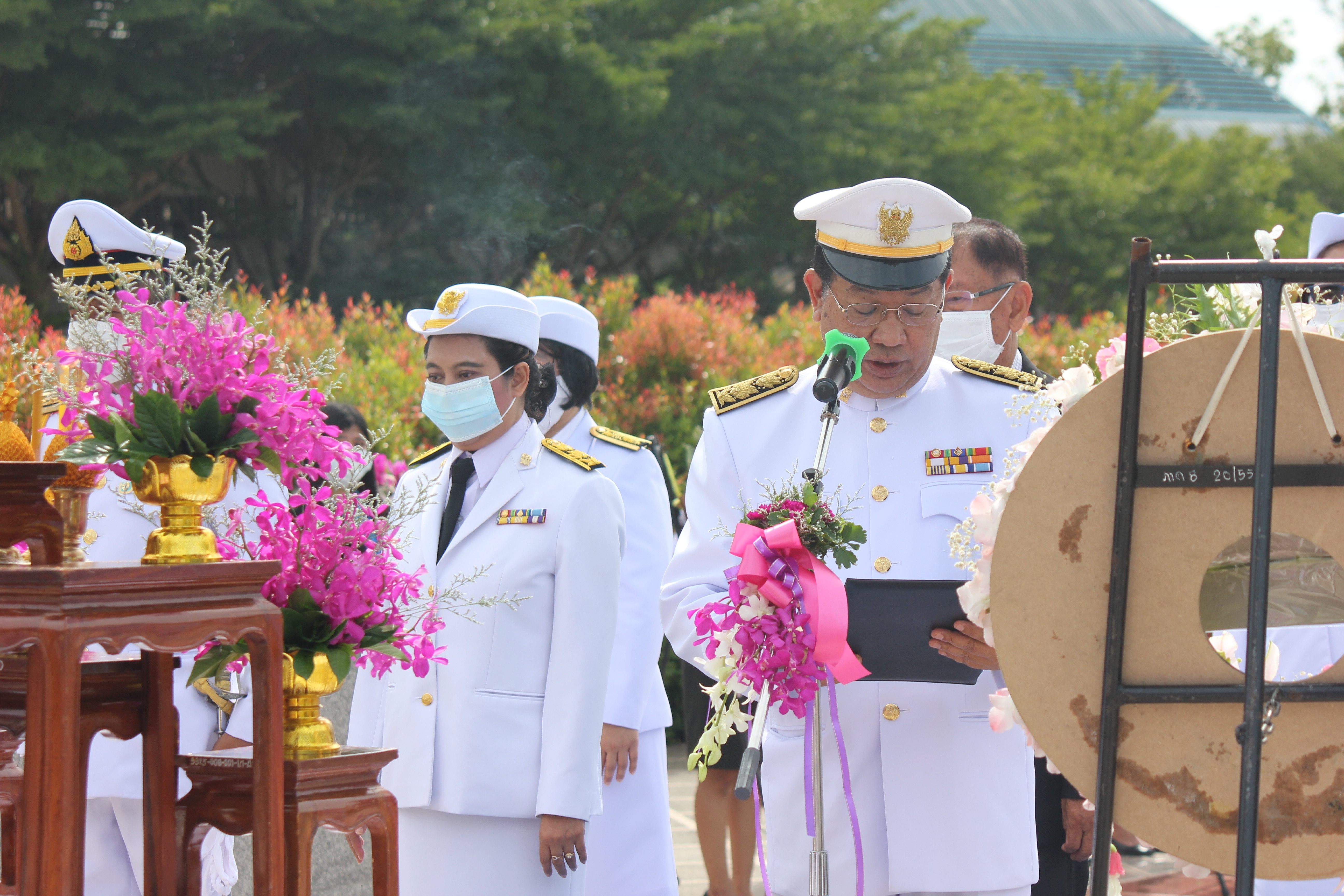 พิธีวางพวงมาลาเนื่องในวันมหิดล 2563