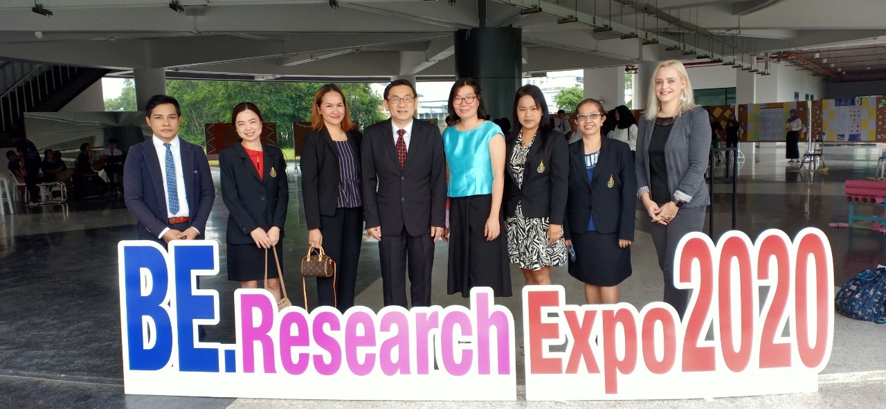 Read more about the article หลักสูตรภาษาอังกฤษธุรกิจ คณะพาณิชย์ฯ ม.อ.ตรัง จัด “มหกรรมวิจัย : BE-Research Expo 2020”