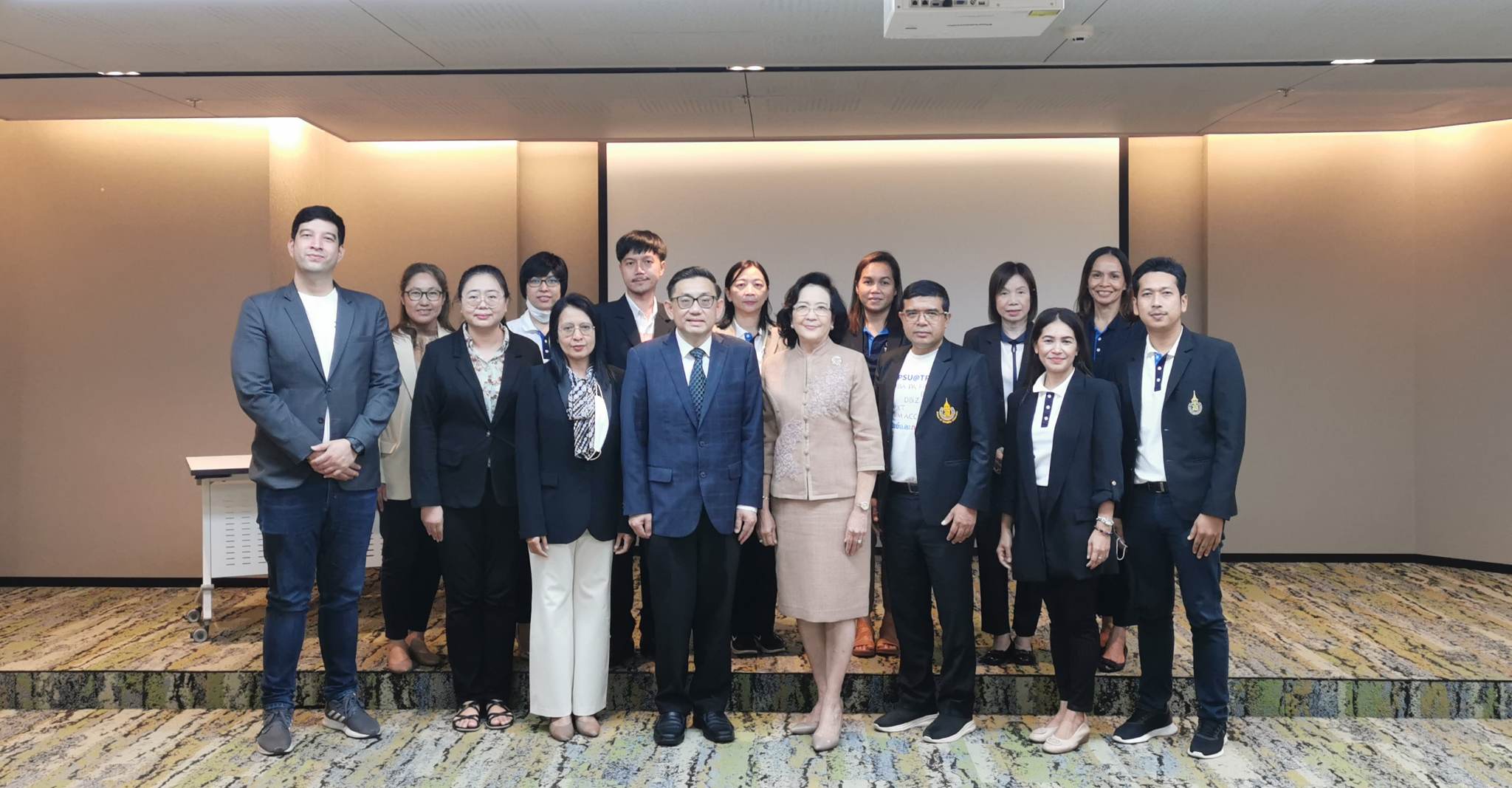 Read more about the article คณะพาณิชยศาสตร์ฯ ม.อ.ตรัง เยือน Big C เข้าหารือการขับเคลื่อนความร่วมมือทางวิชาการ