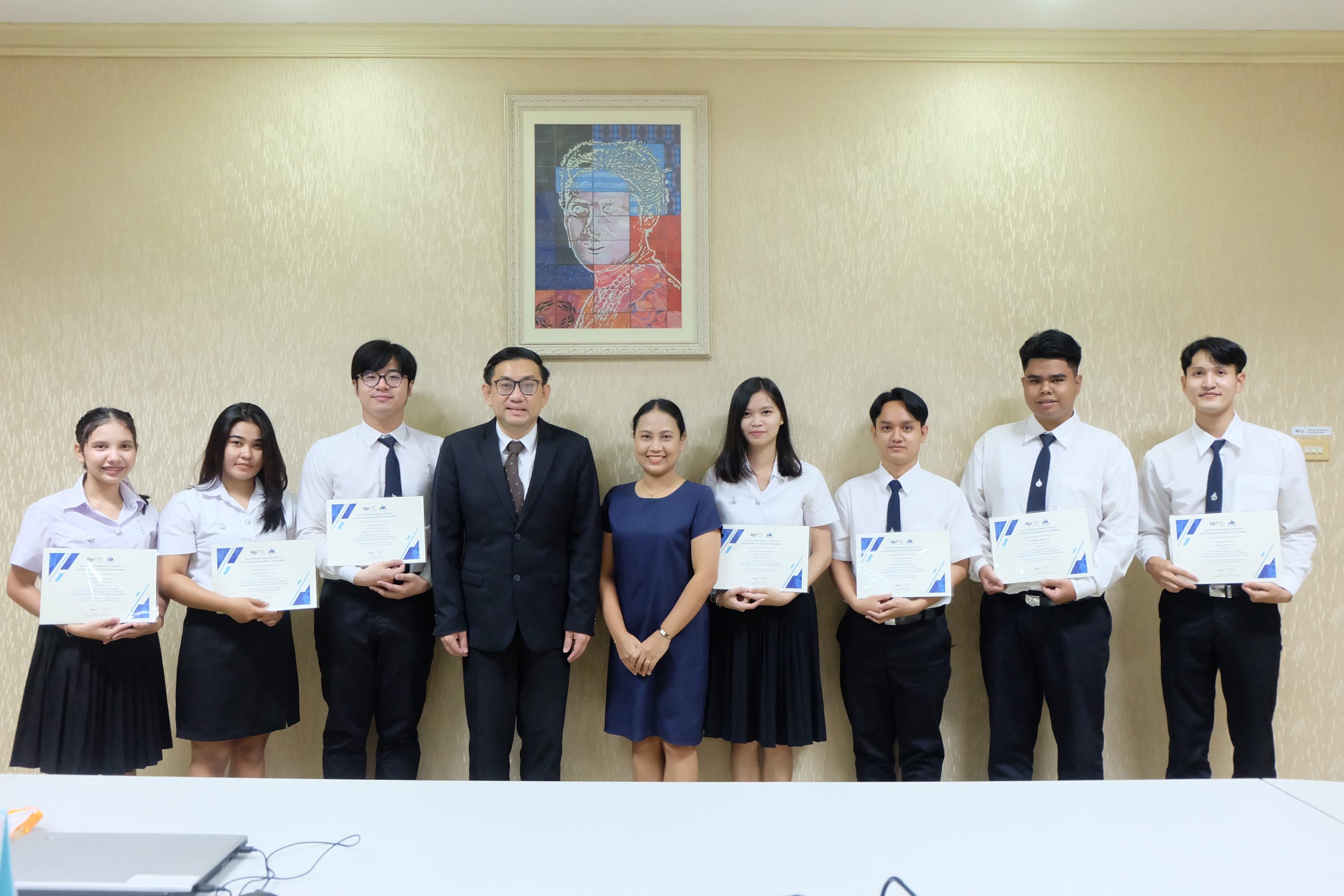 Read more about the article คณบดี แสดงความยินดี กับนักศึกษาสาขา ACC  แข่งขันตอบคำถามทางบัญชี PSU Trang Accounting Department Challenge