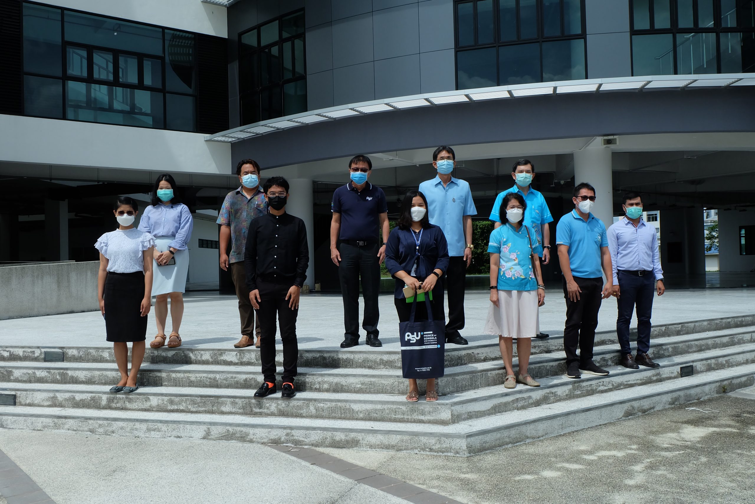 Read more about the article ม.อ.ตรัง ให้การต้อนรับ วสส.ตรัง ศึกษาดูงานศูนย์ออกแบบสภาพแวดล้อมเพื่อทุกคน PSU-UDC