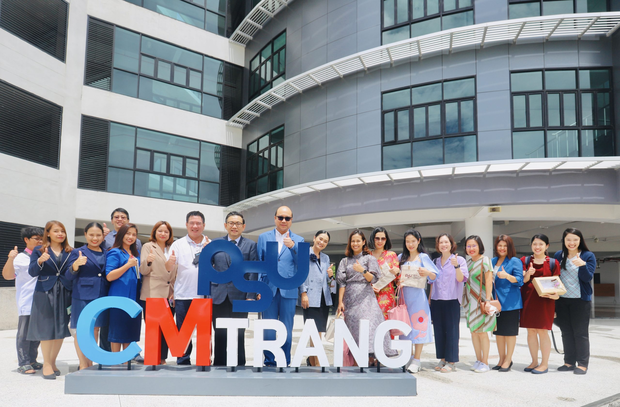 Read more about the article หลักสูตรบัญชี ม.อ.ตรัง ร่วมพูดคุย ภาควิชาการบัญชี จุฬาฯ แลกเปลี่ยนแนวคิดการพัฒนาหลักสูตรบัญชีบัณฑิต