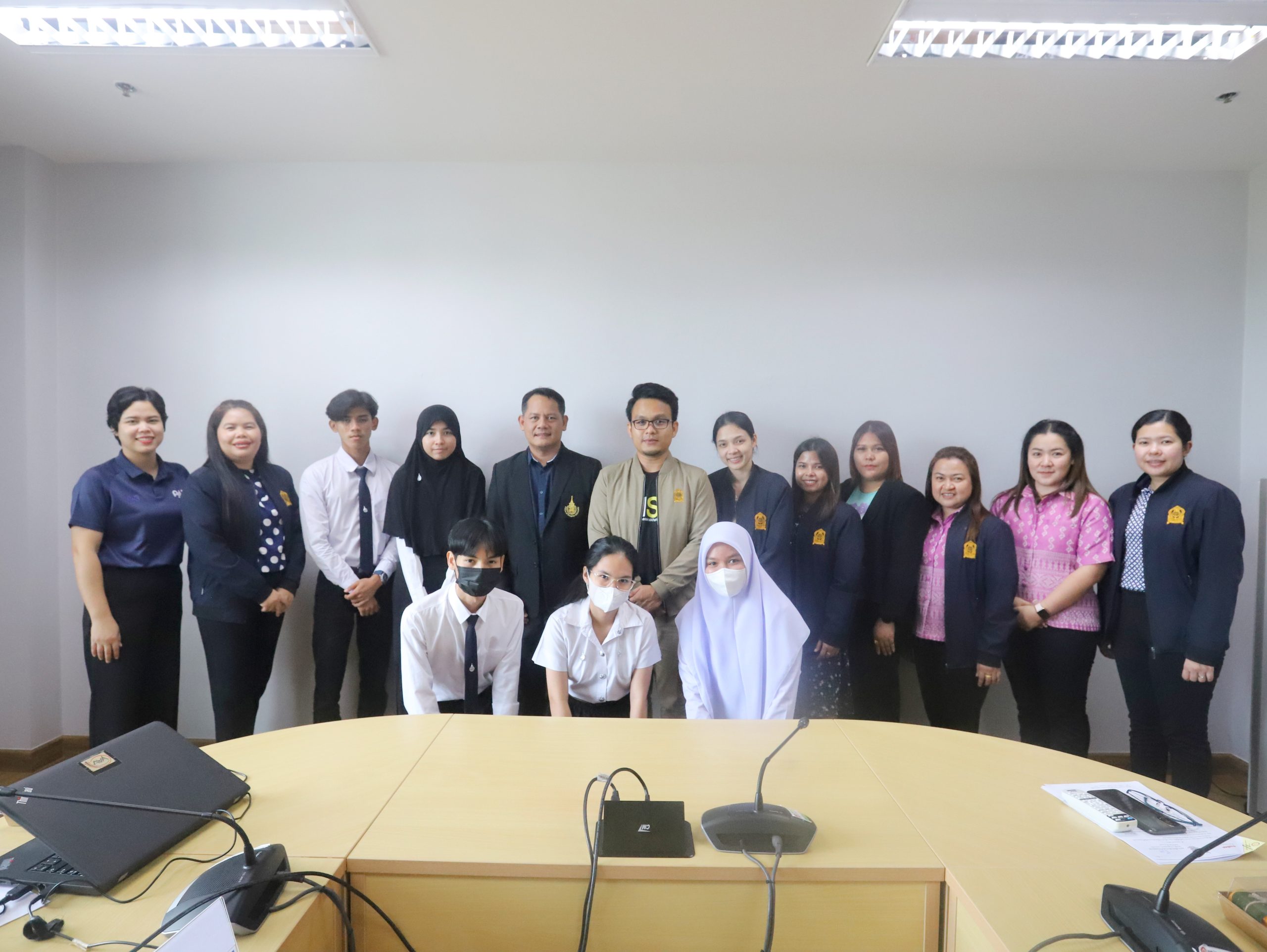 Read more about the article ศูนย์ขับเคลื่อนการศึกษาในจังหวัดชายแดนภาคใต้ เข้าเยี่ยมนักศึกษา ม.อ.ที่ได้รับทุนการศึกษา ประจำปี 2566